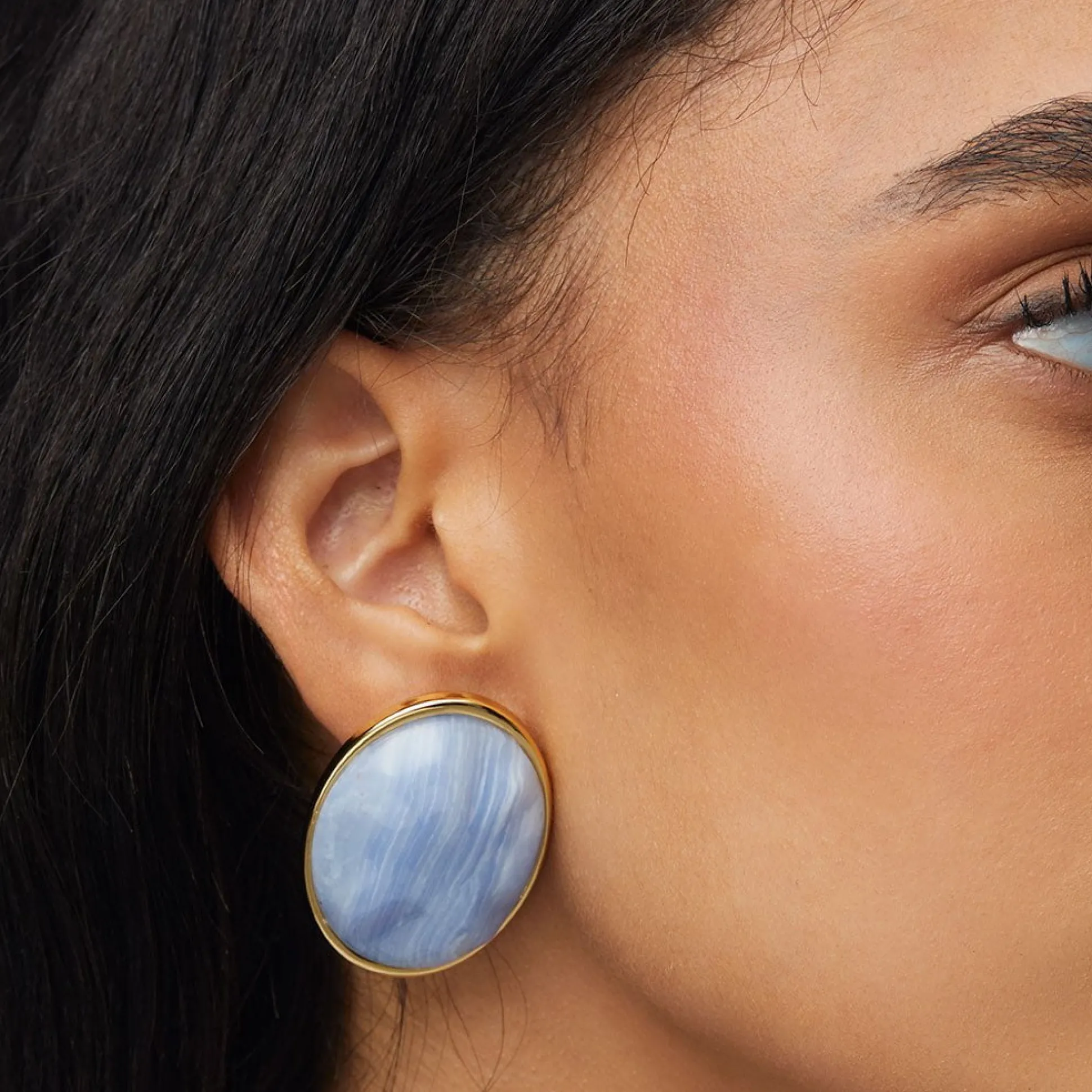 BLUE LACE AGATE REFLECTION BUTTON EARRINGS