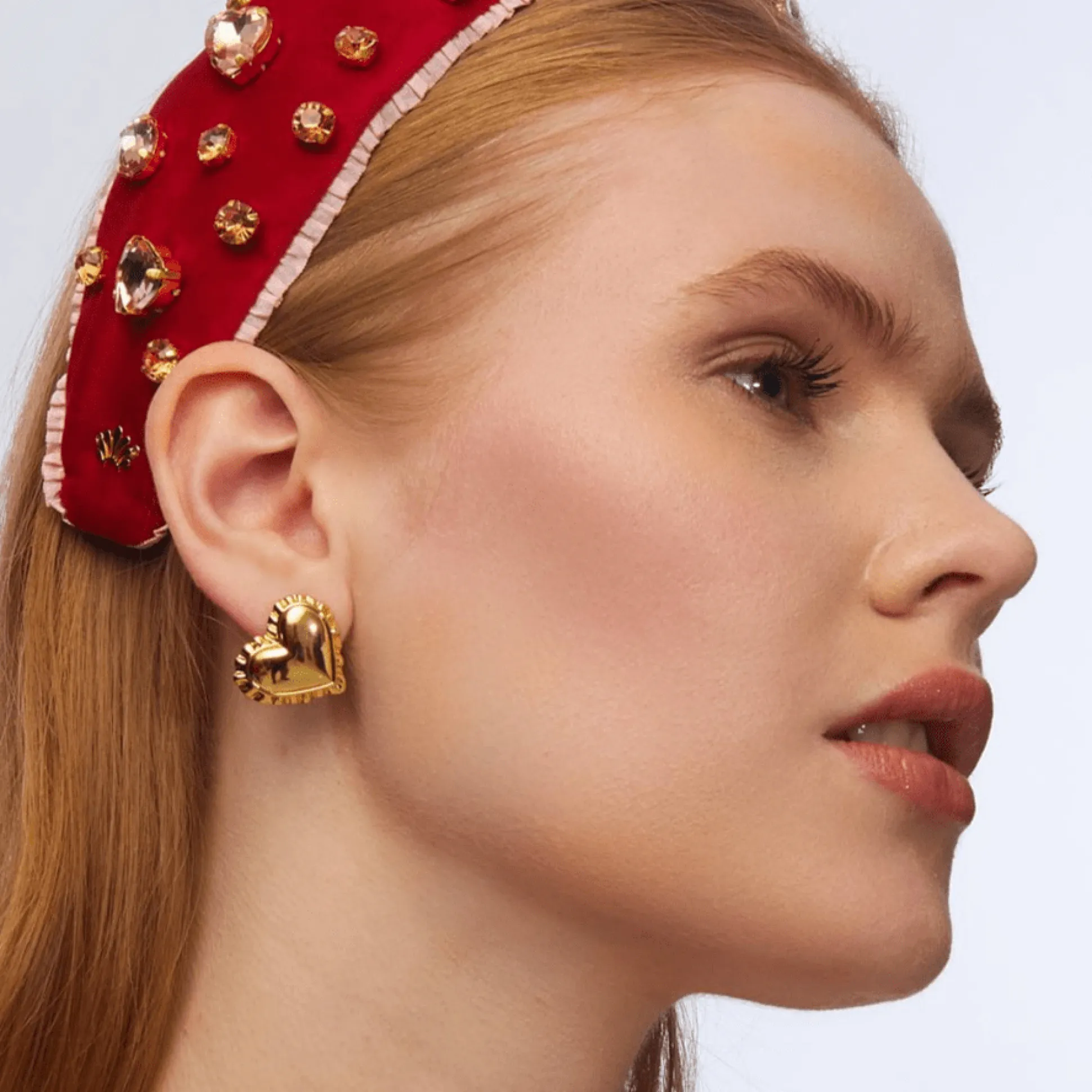 GOLD HEART RUFFLE BUTTON EARRINGS