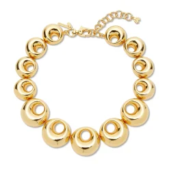 GOLD MEDALLION NECKLACE