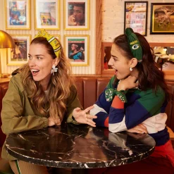 GREEN BAY PACKERS LELE SADOUGHI X NFL GREEN BOW SCRUNCHIE