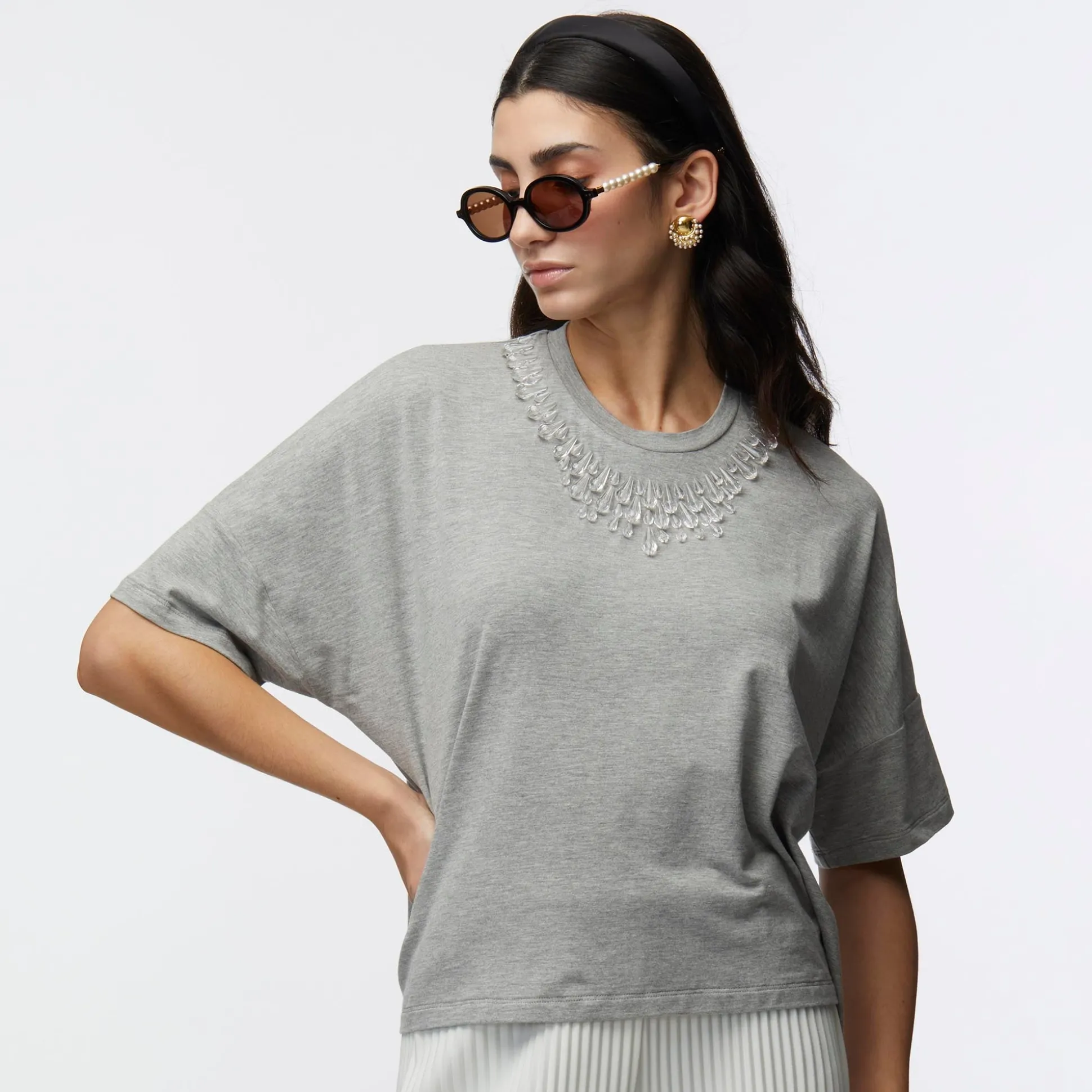 HEATHER GREY TEARDROP CRYSTAL T-SHIRT