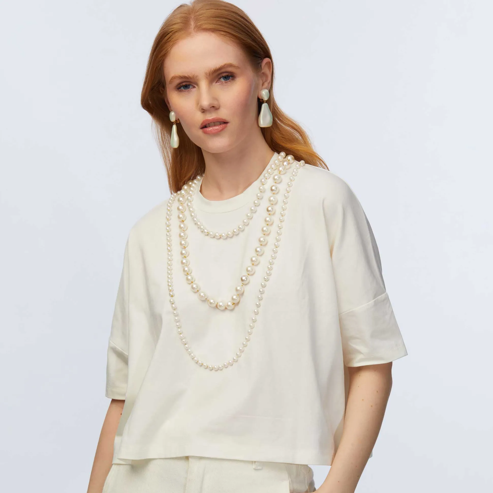 IVORY SHORT-SLEEVE PEARL STRAND TEE