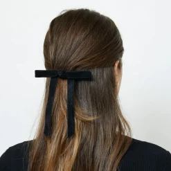 JET BARDOT BOW BARRETTE