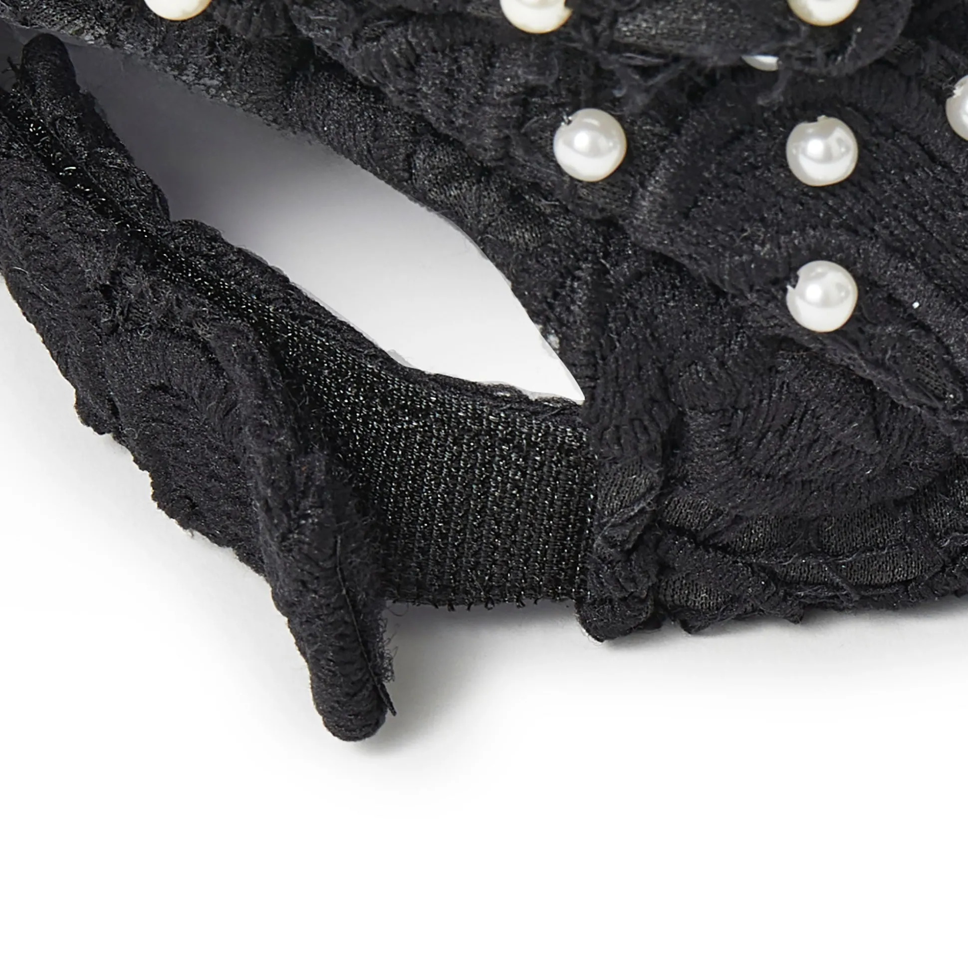 JET LACE BOW EMBELLISHED BASEBALL CAP