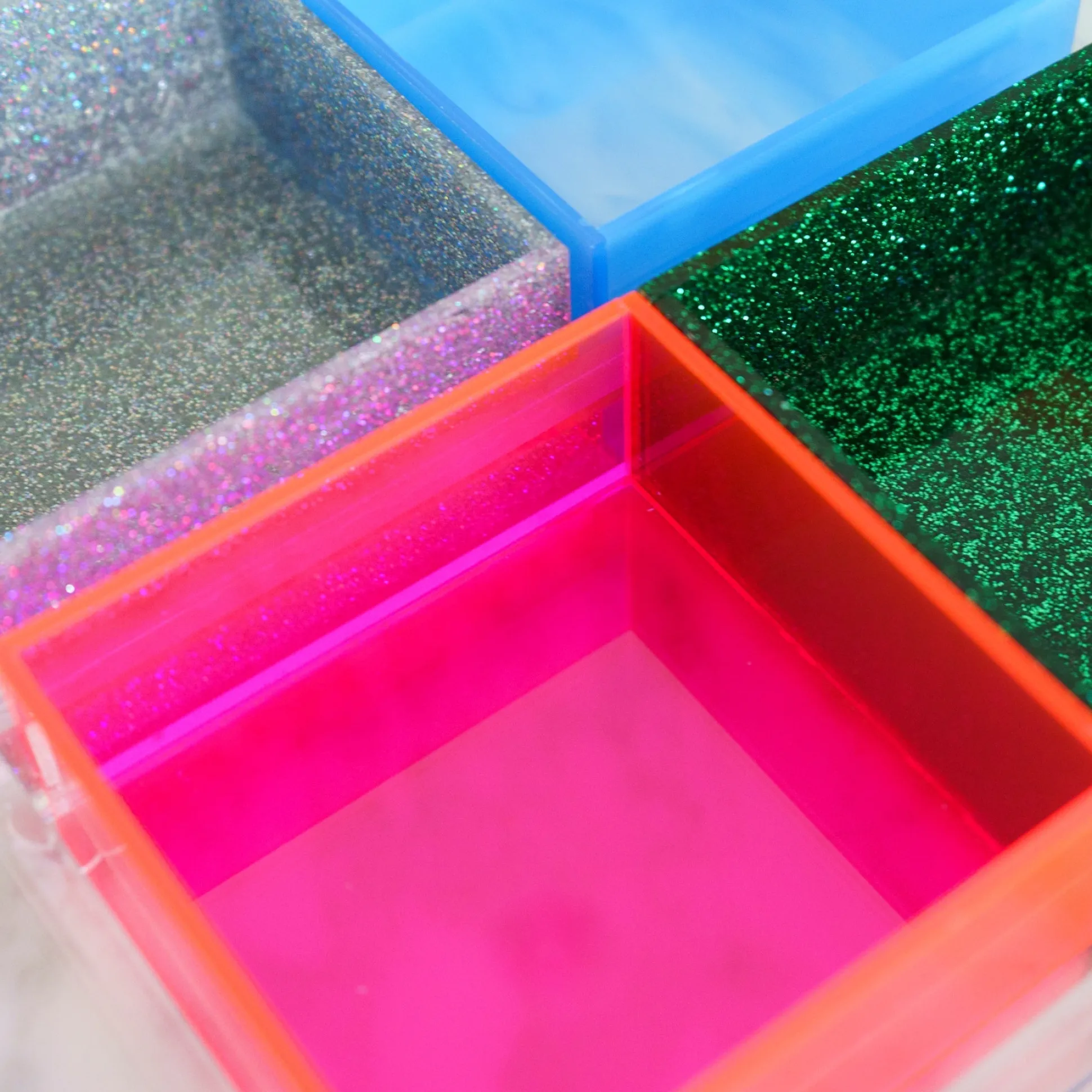 PINK EMERALD TWO PART TRAY