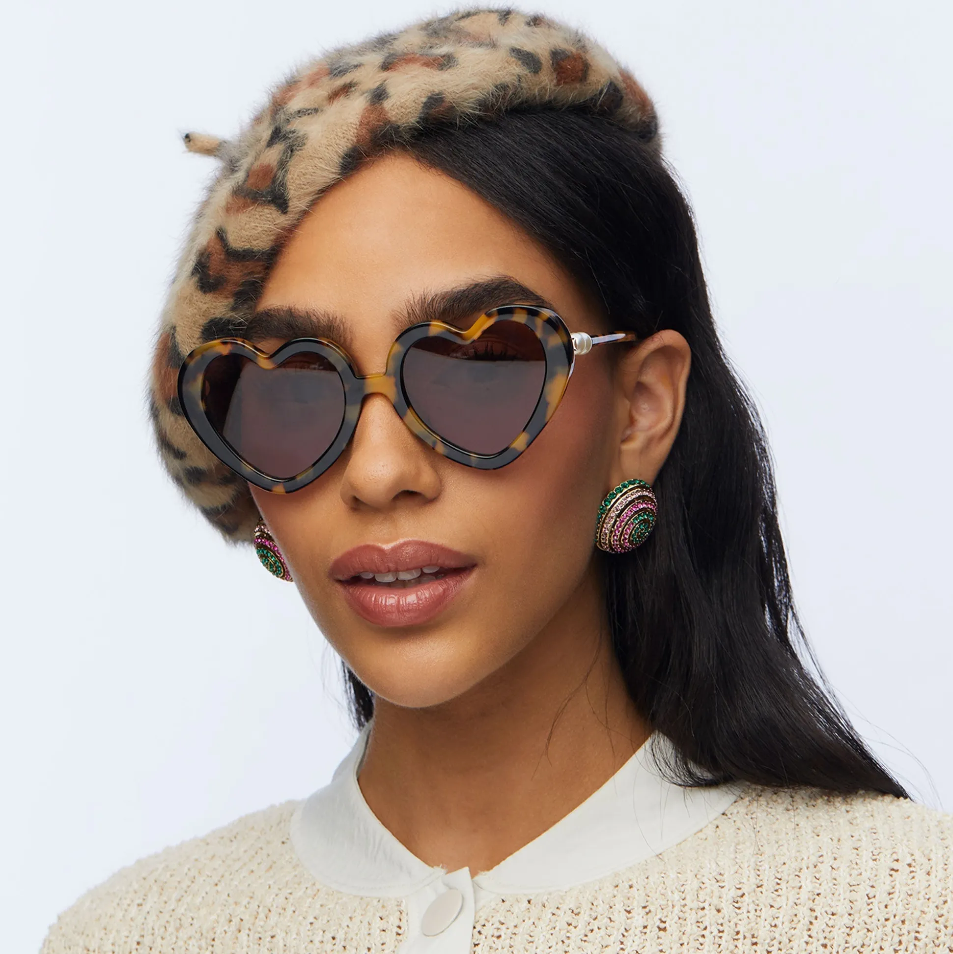 TORTOISE PEARL SWEETHEART SUNGLASSES